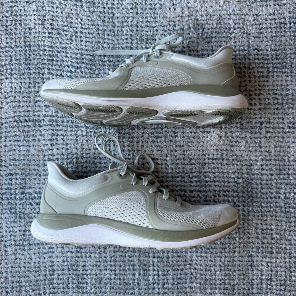Lululemon Chargefeel Women’s Low Shoes